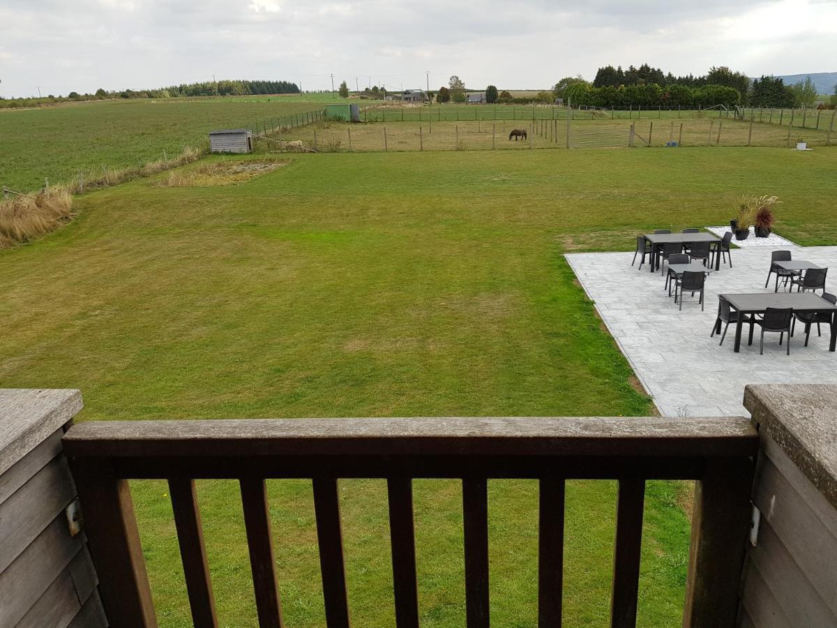 Des Blancs Cailloux Holiday home Mousny