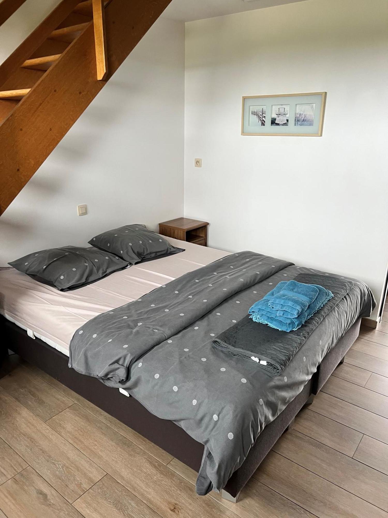 Des Blancs Cailloux Holiday home Mousny
